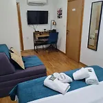 Inchy Accommodation - In The Center Of Diocletian\'S Palace