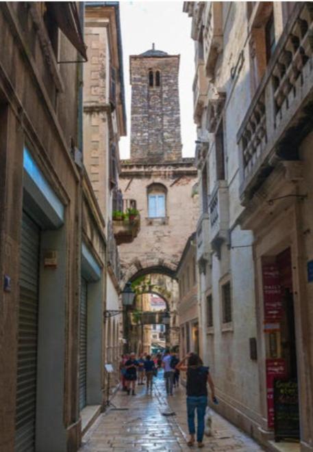 Inchy - In The Center Of Diocletian's Palace 3* Split